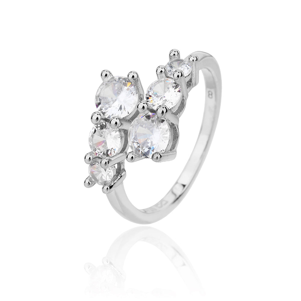 טבעת כסף בעיצוב א-סימטרי עם 6 אבני זרקון