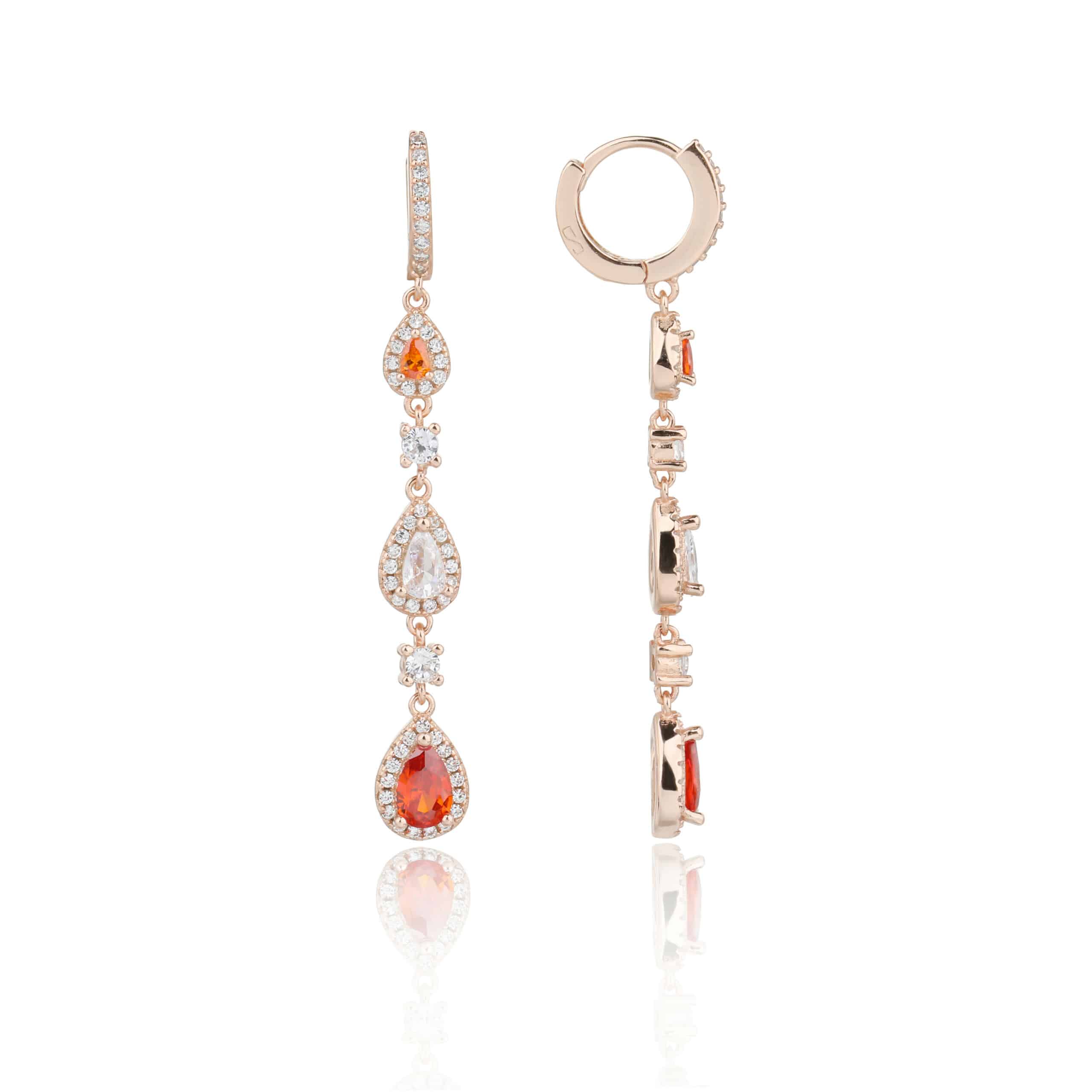 עגילים תלויים רוז גולד עם שלושה תיליונים בצורת טיפה