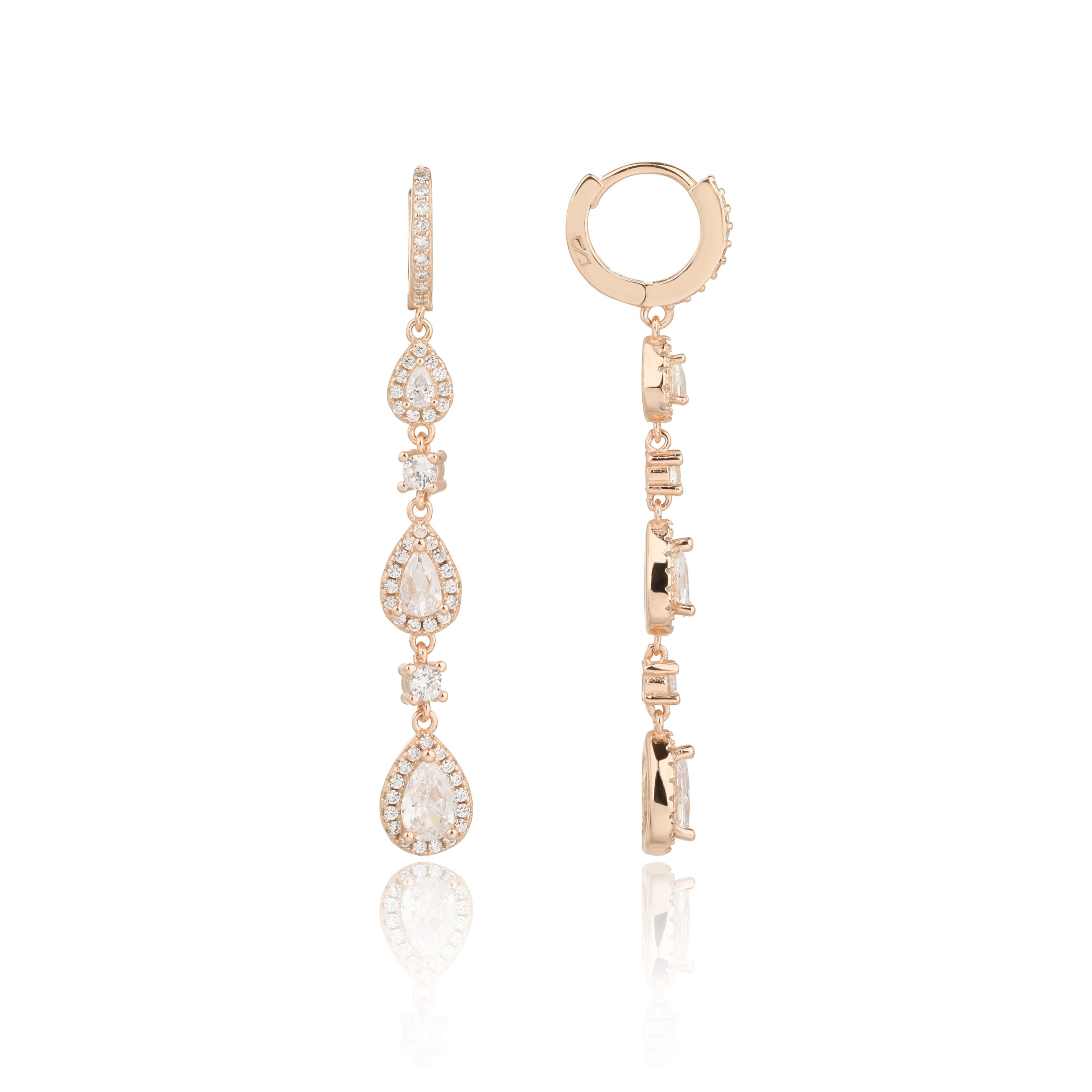 עגילים תלויים רוז גולד עם שלושה תיליונים בצורת טיפה